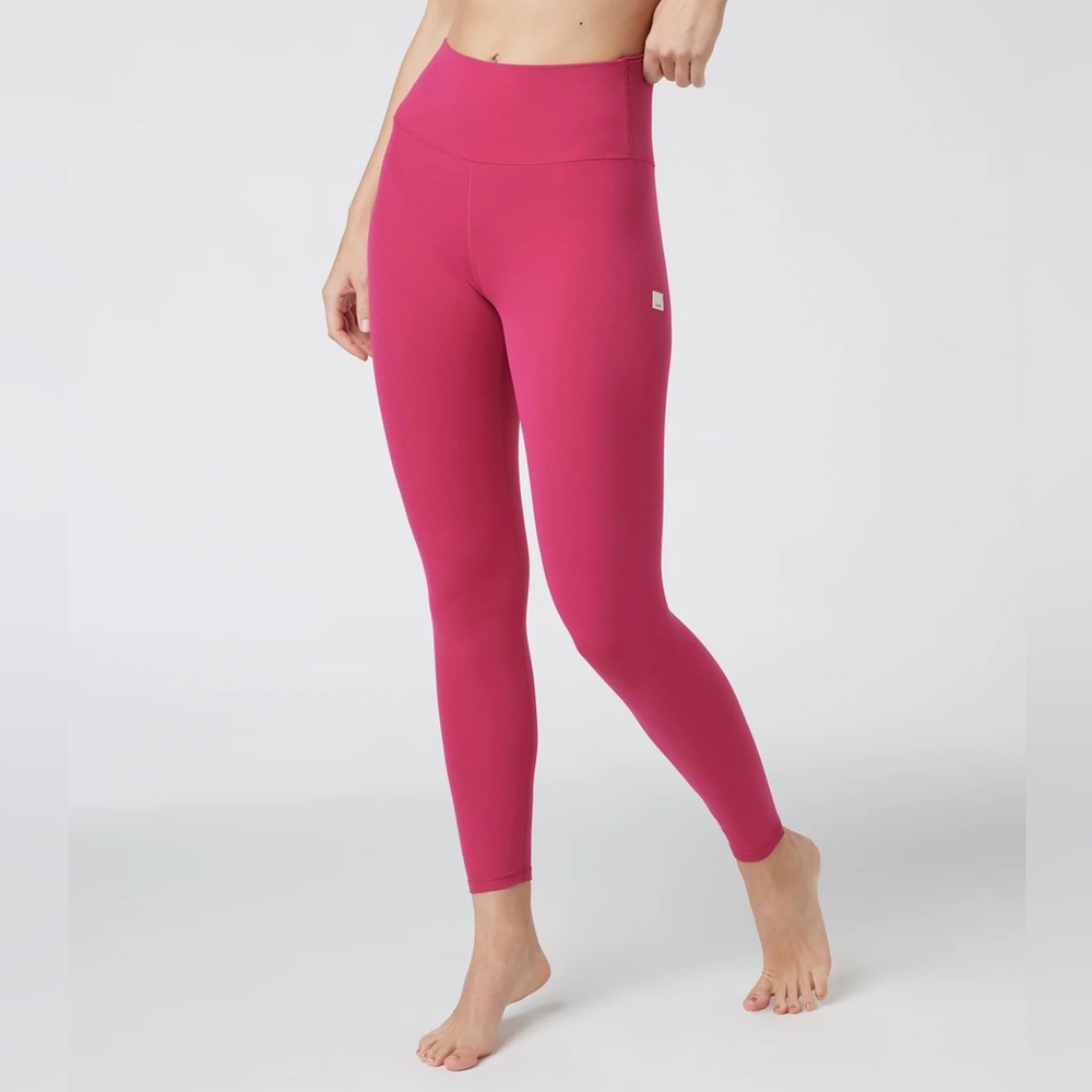 EUC Vuori All the Feels legging